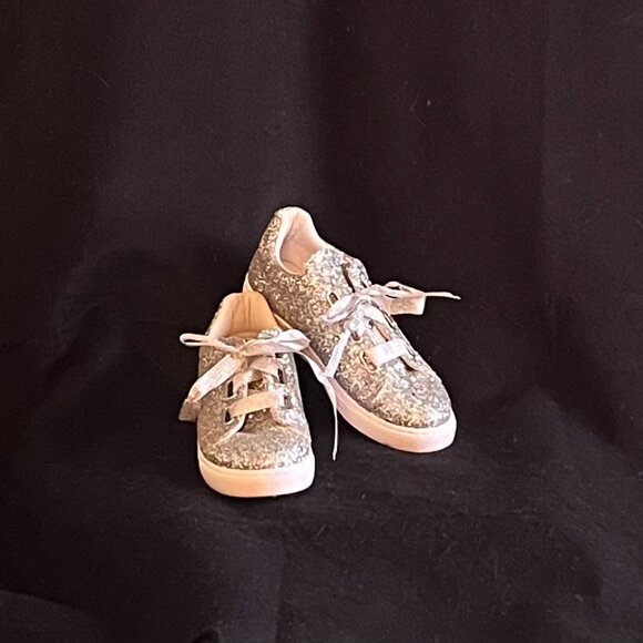 ‘Forever 21’ Silver Gliiter Sneakers* - Picture 5 of 9